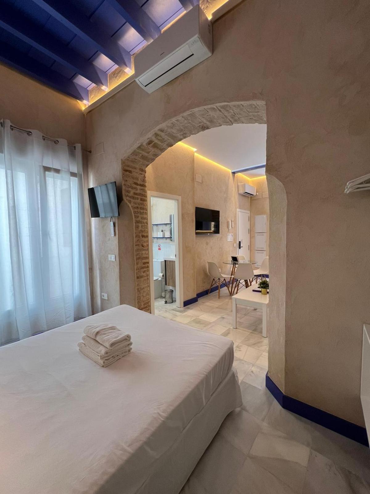 Philippe'S Home Triana Sevilla Kültér fotó