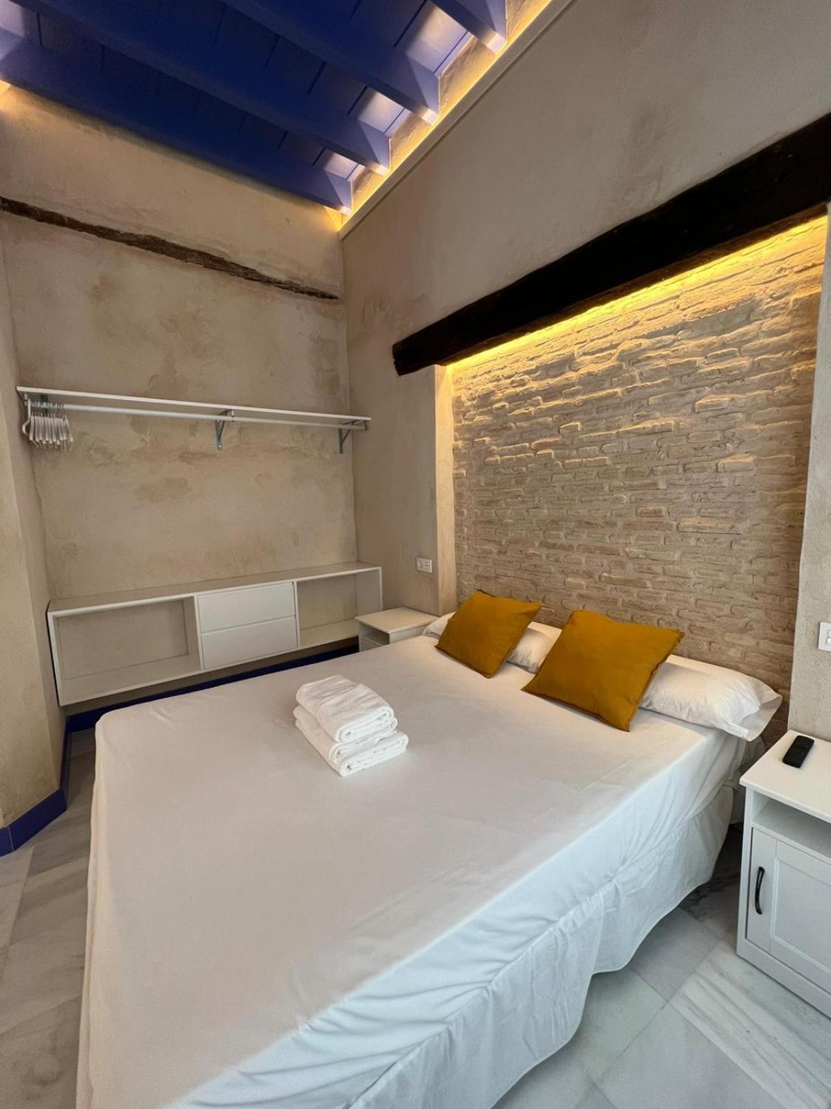 Philippe'S Home Triana Sevilla Kültér fotó
